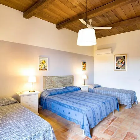 Masseria Perugini فندق مبيت وإفطار